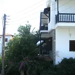 Apartmanhotel Papatzikos Traditional Néosz Marmarász