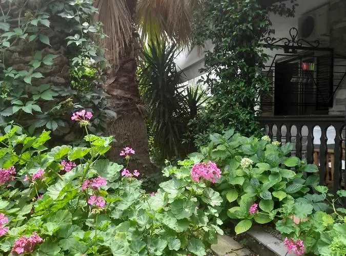 Papatzikos Traditional 3* Neos Marmaras