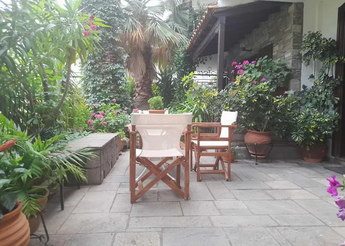 Aparthotel Papatzikos Traditional 3*