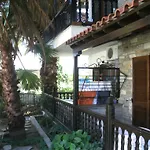 Papatzikos Traditional 3* Néosz Marmarász