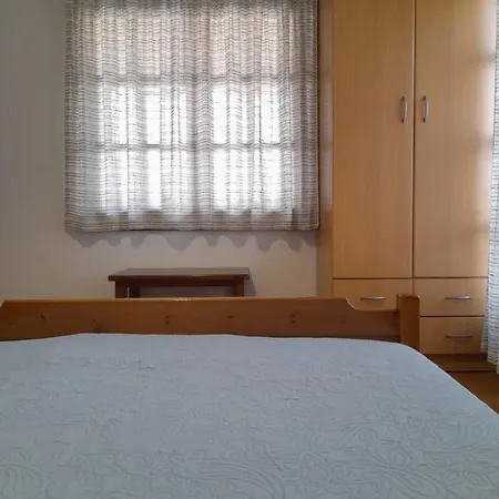 Papatzikos Traditional Aparthotel Neos Marmaras