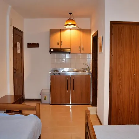 Papatzikos Traditional Aparthotel