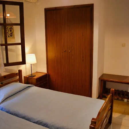 Papatzikos Traditional Aparthotel Neos Marmaras