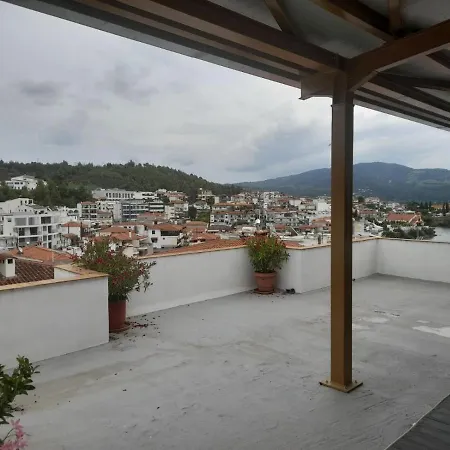 Aparthotel Papatzikos Traditional
