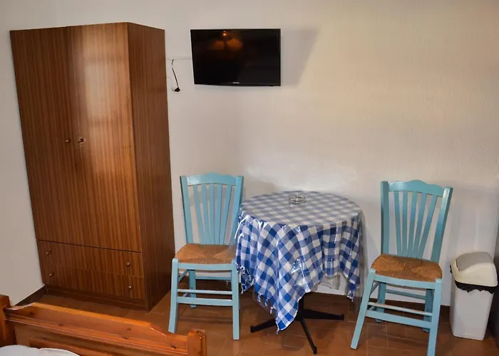 Ξενοδοχείο με διαμερίσματα Papatzikos Traditional Νέος Μαρμαράς