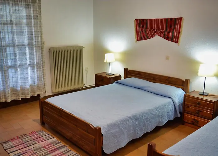 Papatzikos Traditional 3*