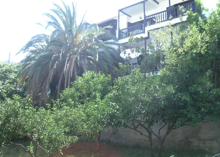 Papatzikos Traditional 3*