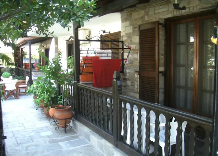 Papatzikos Traditional 3*